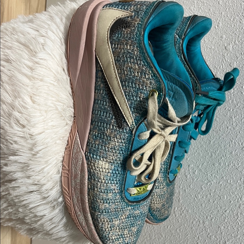 Teal and Beige Athletic Shoes